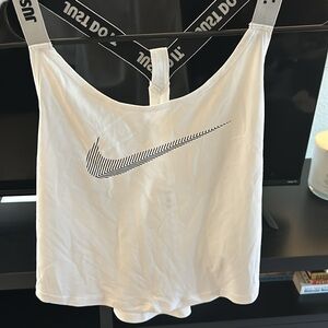 Nike Crop Tank